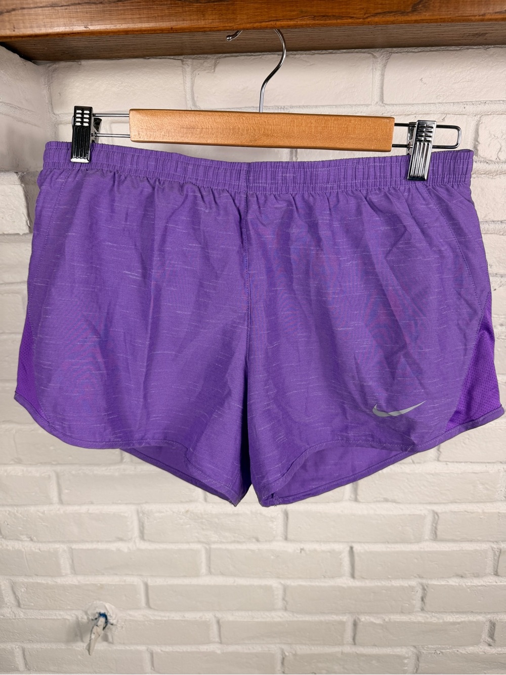 Nike Dri-FIT Purple Running Shorts Medium Athletic Lined Activewear NWT
